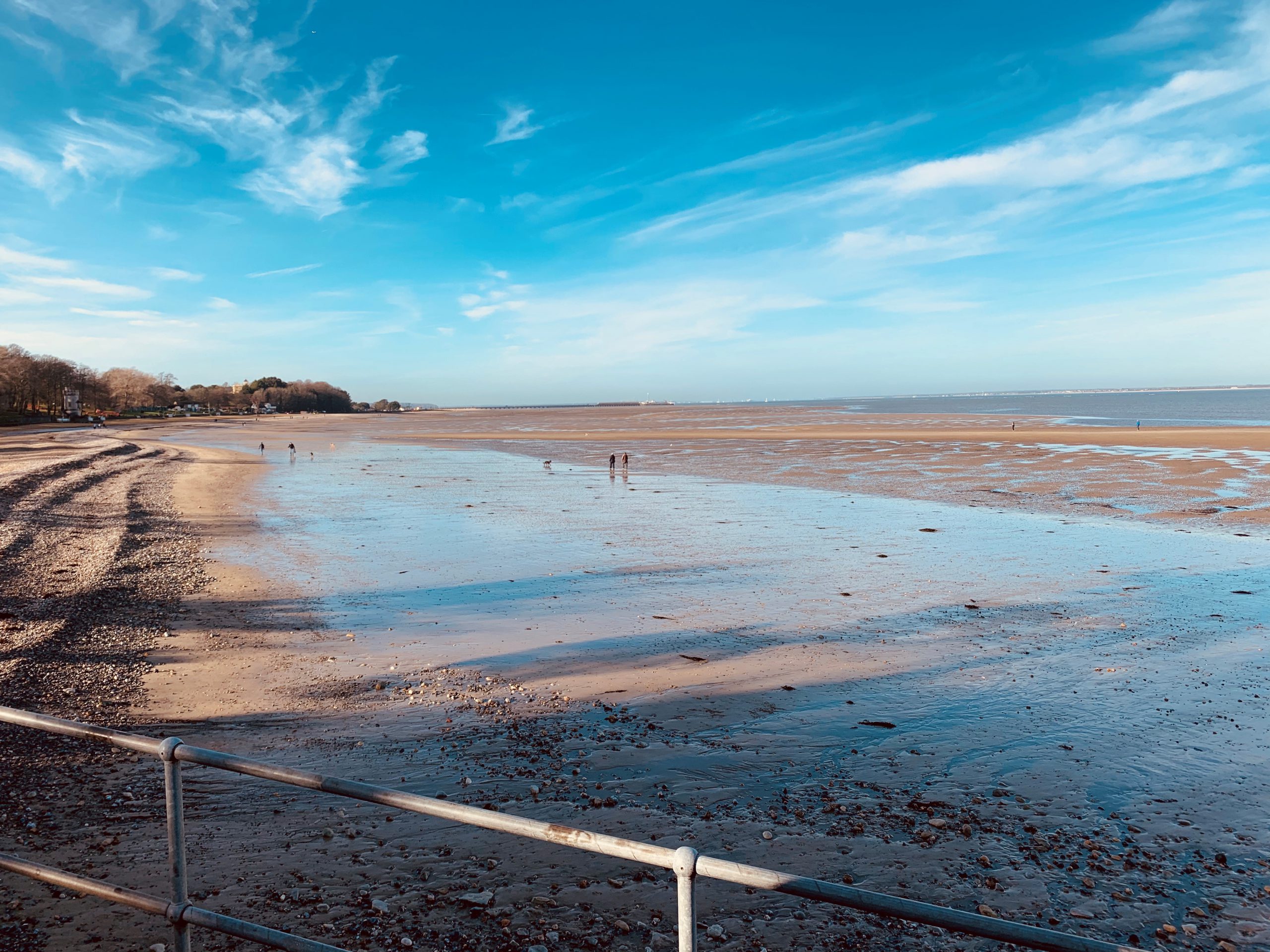 Isle of Wight - Sandy beach
